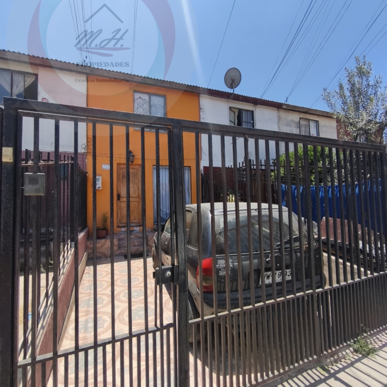 Casa a pasos del Cesfam Las Compañías